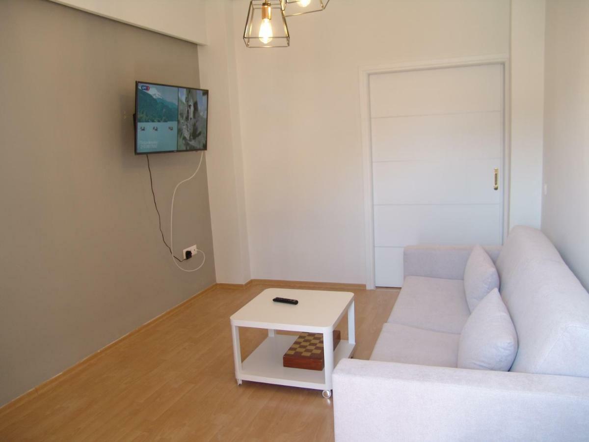 Grace Apartments Loutraki  Exterior photo